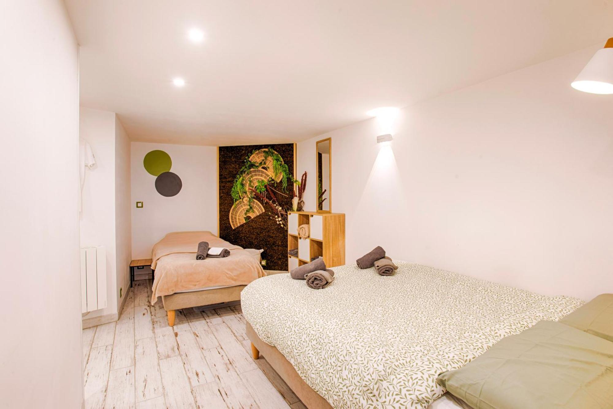 Le Mont'aide - Bayeux - 3 Lits - Accessible Pmr Saint-Martin-des-Entrées